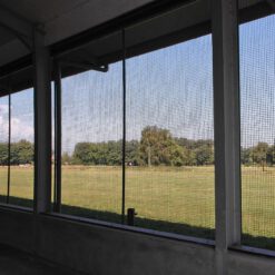 Vogelgaas-volieregaas-stal-voliere-anti-vogelgaas-zwart