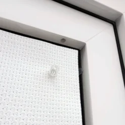 schaduwdoek-raam-folie-solarscreen-zuignap